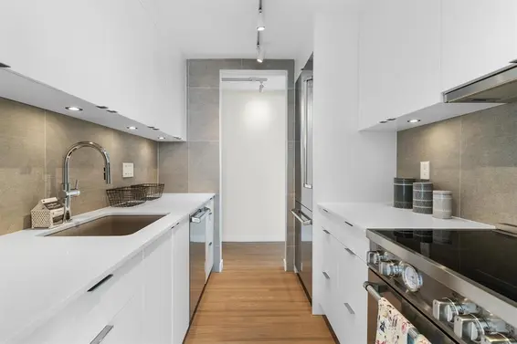 102 2246 Bellevue Avenue, West Vancouver For Sale - image 13