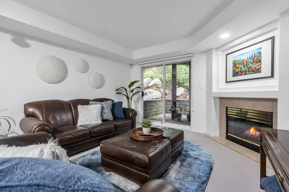 1102 Strathaven Drive, North Vancouver For Sale - image 19