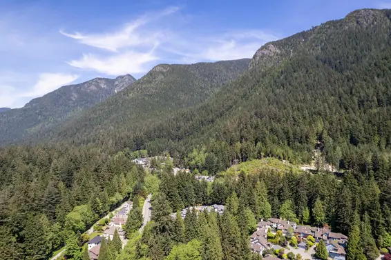 5948 Nancy Greene Way, North Vancouver For Sale - image 37