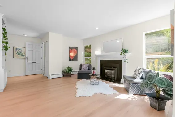 5948 Nancy Greene Way, North Vancouver For Sale - image 4