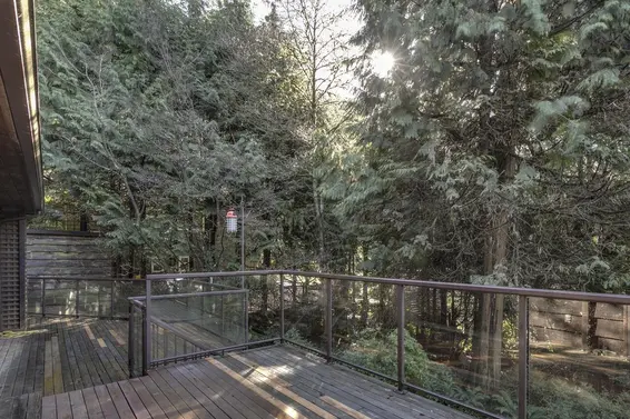 3904 Westridge Avenue, West Vancouver For Sale - image 16