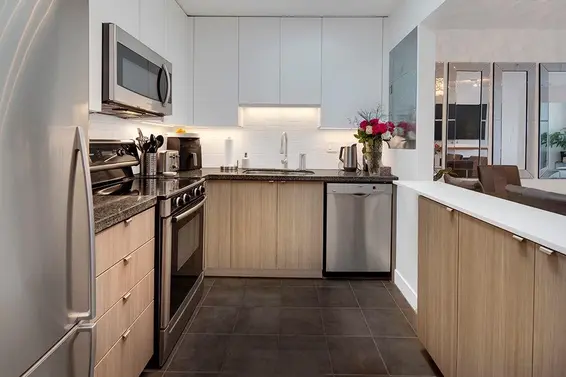 411 108 West Esplanade Avenue, North Vancouver For Sale - image 11