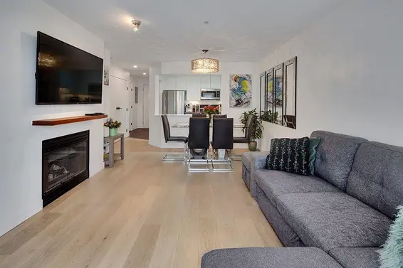 411 108 West Esplanade Avenue, North Vancouver For Sale - image 4
