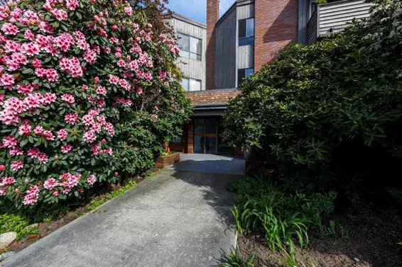 322 206 East 15th Street, North Vancouver For Sale - image 6