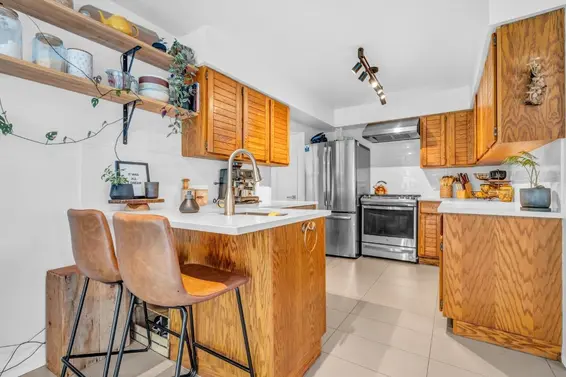 852 East 17th Street, North Vancouver For Sale - image 17