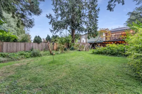 852 East 17th Street, North Vancouver For Sale - image 28