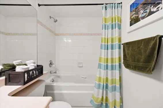 411 2059 Chesterfield Avenue, North Vancouver For Sale - image 23