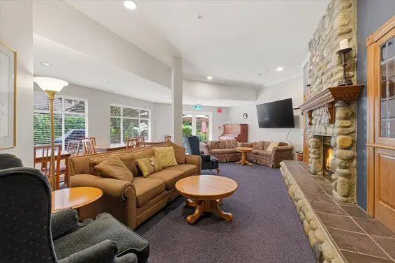 411 2059 Chesterfield Avenue, North Vancouver For Sale - image 25