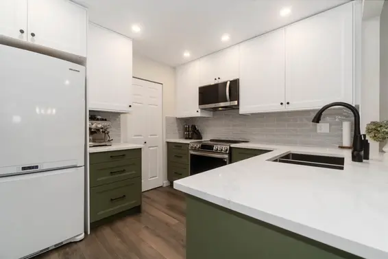 310 1000 Bowron Court, North Vancouver For Sale - image 9