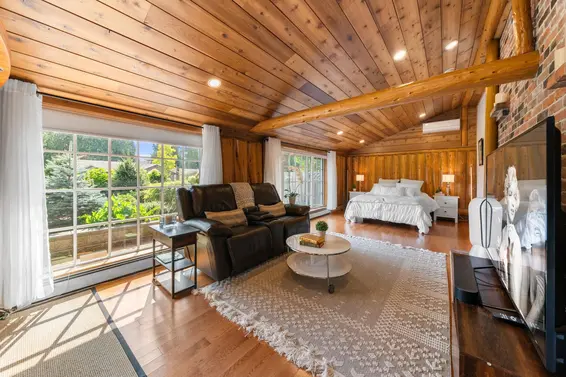 2540 Boswell Avenue, North Vancouver For Sale - image 15