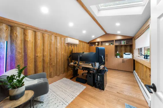 2540 Boswell Avenue, North Vancouver For Sale - image 19