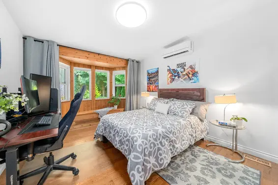 2540 Boswell Avenue, North Vancouver For Sale - image 24