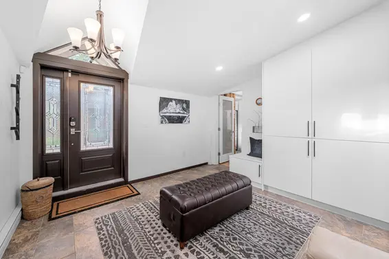 2540 Boswell Avenue, North Vancouver For Sale - image 5