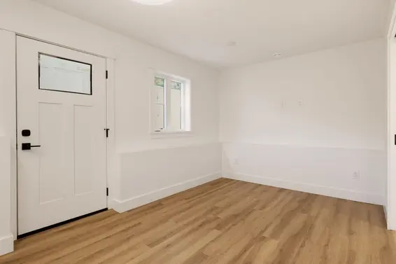 1 326 West 14th Street, North Vancouver For Sale - image 29