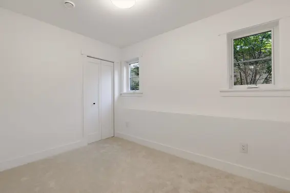 1 326 West 14th Street, North Vancouver For Sale - image 31