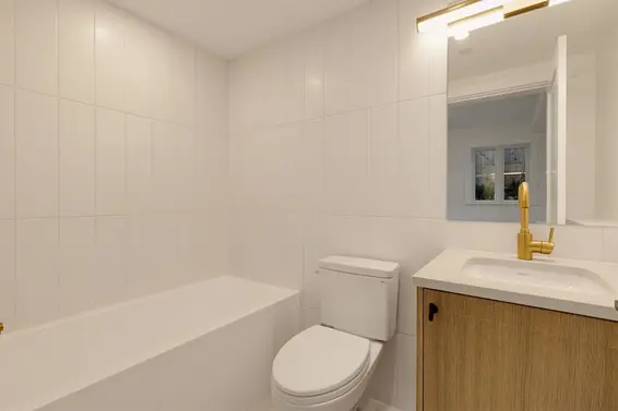 1 326 West 14th Street, North Vancouver For Sale - image 33