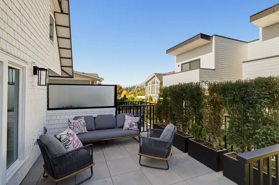 1 326 West 14th Street, North Vancouver For Sale - image 34