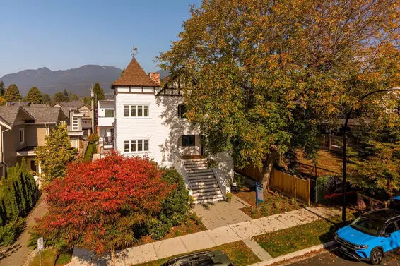 1 326 West 14th Street, North Vancouver For Sale - image 40