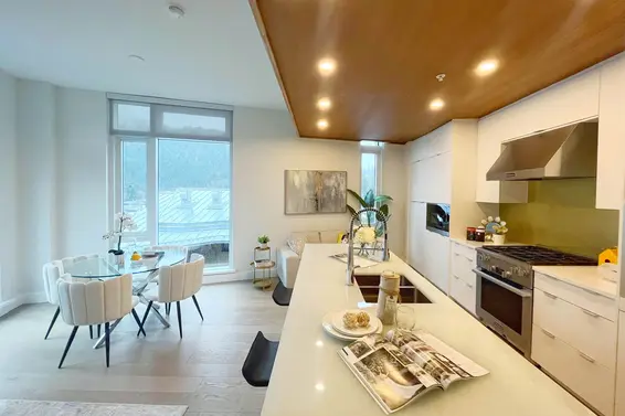 409 6687 Nelson Avenue, West Vancouver For Sale - image 7