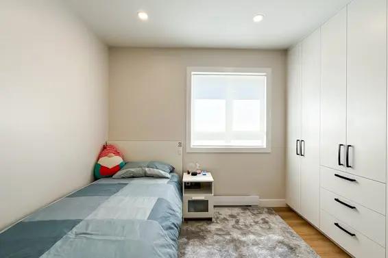1823 Chesterfield Avenue, North Vancouver For Sale - image 24