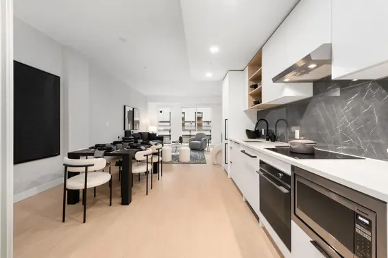 365 422 East 3rd Street, North Vancouver For Sale - image 8