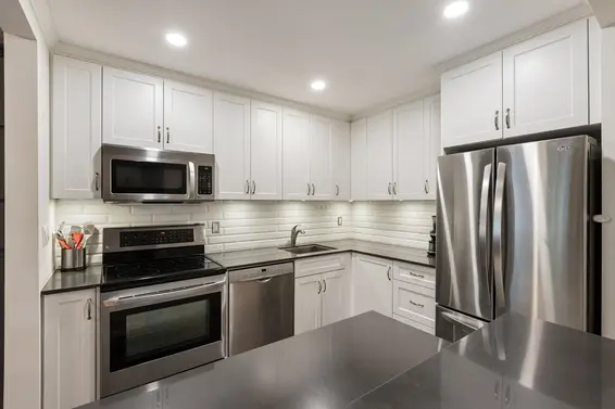 209 310 East 3rd Street, North Vancouver For Sale - image 23
