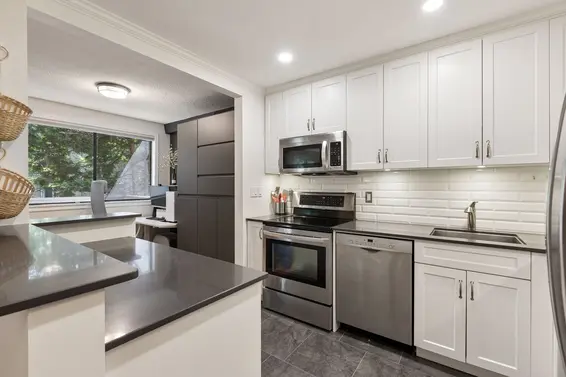 209 310 East 3rd Street, North Vancouver For Sale - image 24