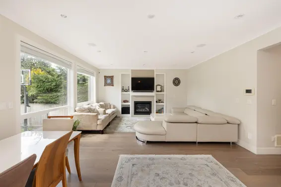 481 West Windsor Road, North Vancouver For Sale - image 22