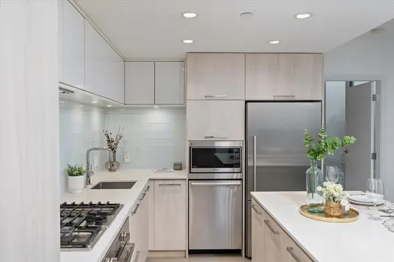 1402 680 Seylynn Crescent, North Vancouver For Sale - image 6