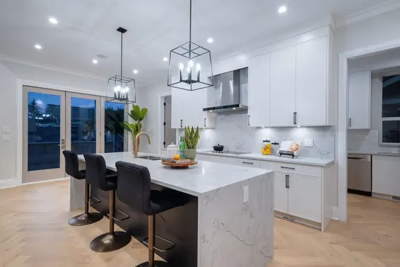 2341 Jones Avenue, North Vancouver For Sale - image 12