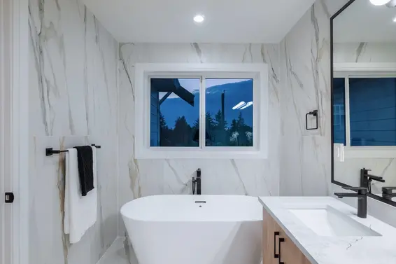 2341 Jones Avenue, North Vancouver For Sale - image 23