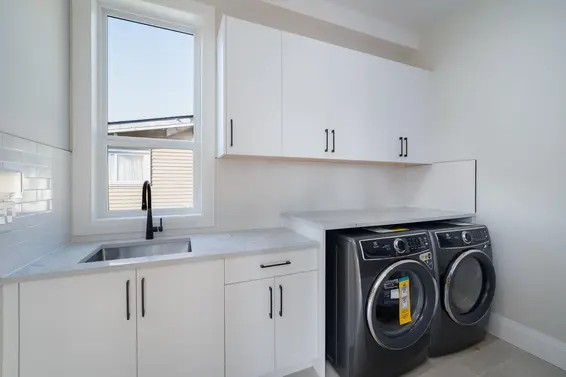 2341 Jones Avenue, North Vancouver For Sale - image 31