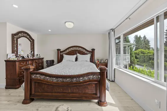 738 Sylvan Avenue, North Vancouver For Sale - image 27