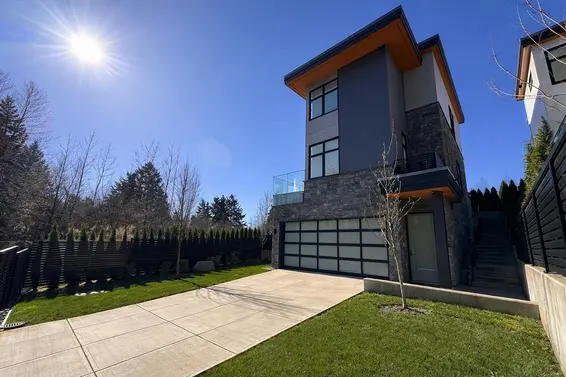 592 Arthur Erickson Place, West Vancouver For Sale - image 37