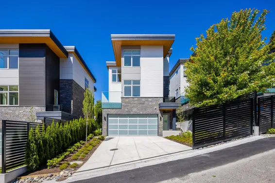 592 Arthur Erickson Place, West Vancouver For Sale - image 38