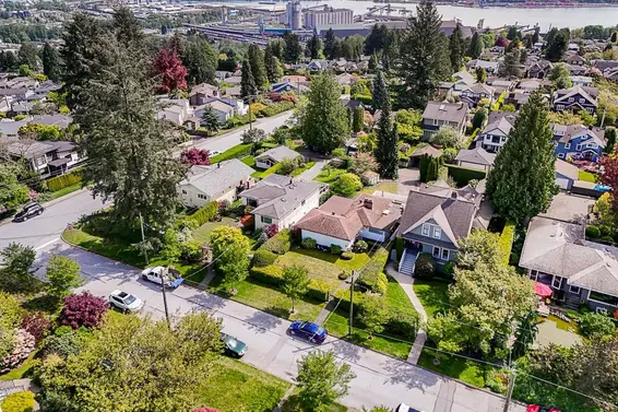 781 East 9th Street, North Vancouver For Sale - image 17