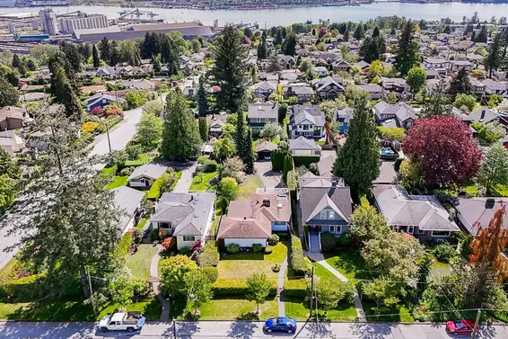 781 East 9th Street, North Vancouver For Sale - image 19