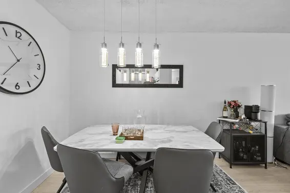 1118 2012 Fullerton Avenue, North Vancouver For Sale - image 13