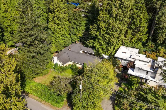 355 Mathers Avenue, West Vancouver