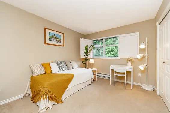 1174 Strathaven Drive, North Vancouver For Sale - image 19