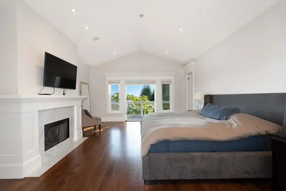 4659 Woodgreen Drive, West Vancouver For Sale - image 20