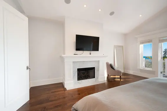 4659 Woodgreen Drive, West Vancouver For Sale - image 21