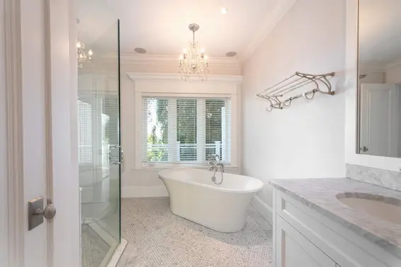 4659 Woodgreen Drive, West Vancouver For Sale - image 22