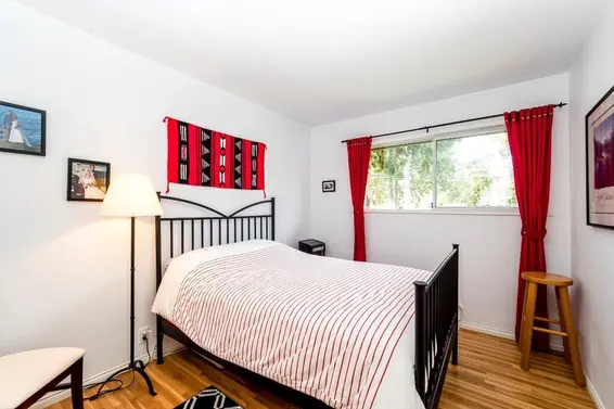 4302 Carolyn Drive, North Vancouver For Sale - image 19