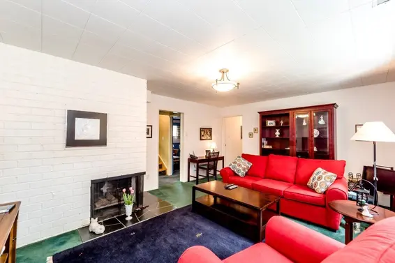 4302 Carolyn Drive, North Vancouver For Sale - image 23