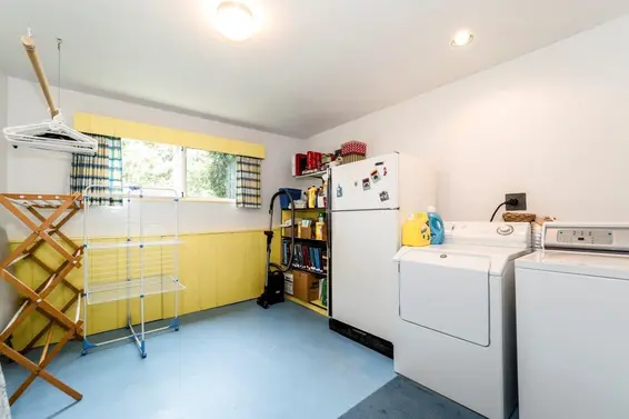 4302 Carolyn Drive, North Vancouver For Sale - image 27