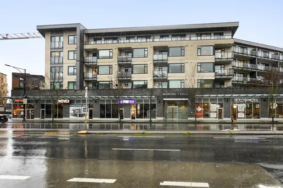 201 725 Marine Drive, North Vancouver For Sale - image 2