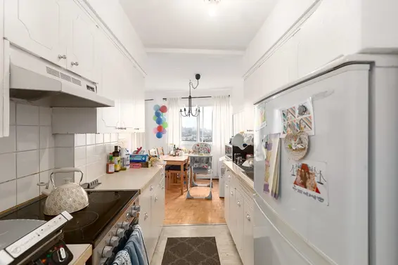 601 1930 Marine Drive, West Vancouver For Sale - image 11