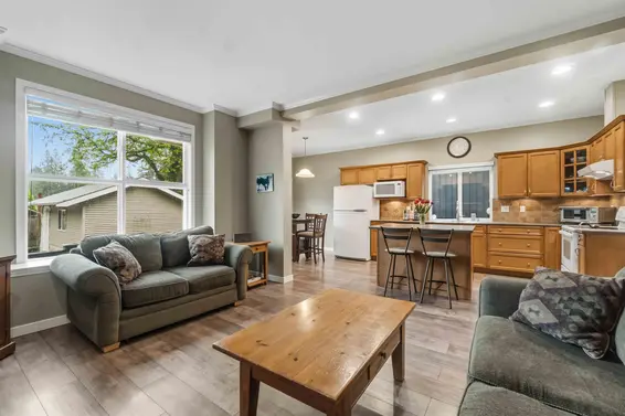 4268 Hoskins Road, North Vancouver For Sale - image 16