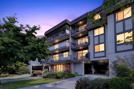 307 252 West 2nd Street, North Vancouver